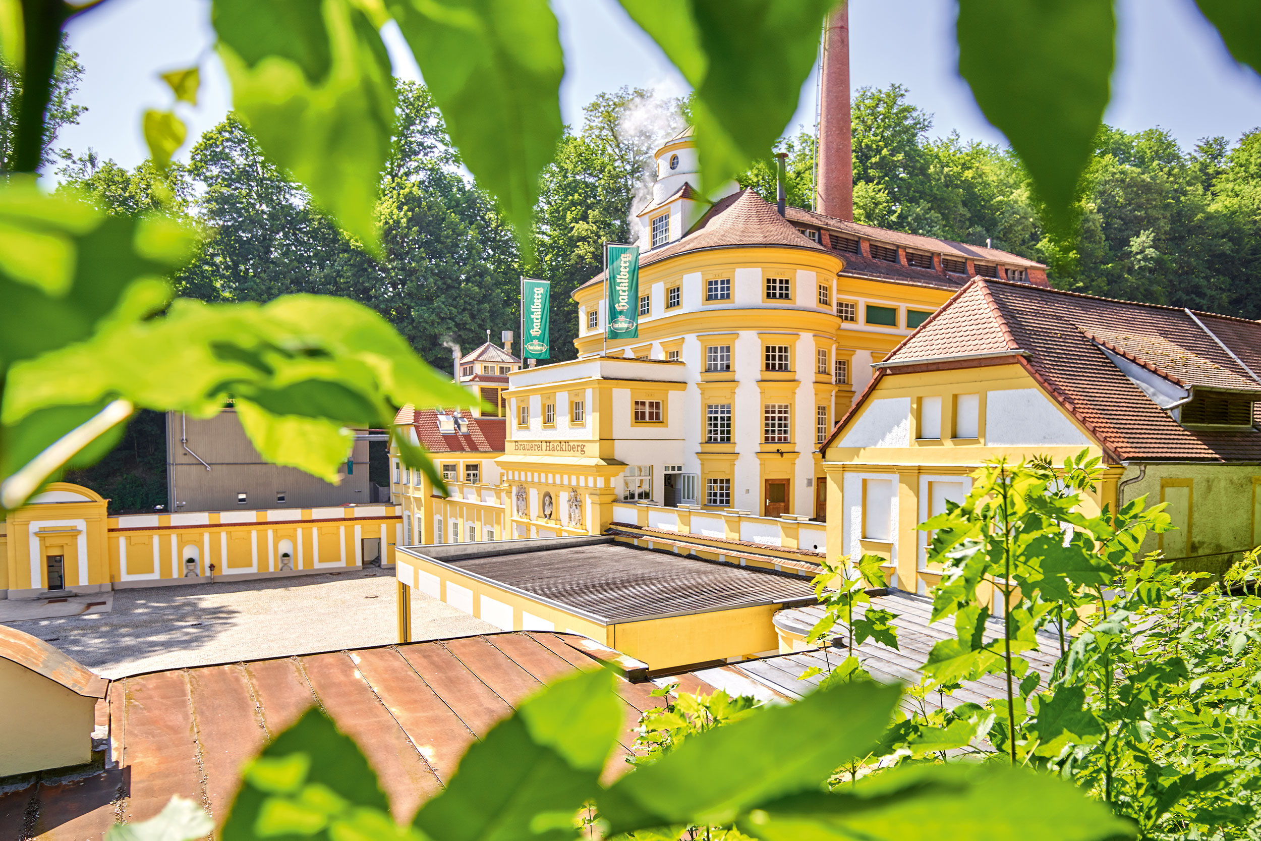 Brauerei Hacklberg in Passau - Regionaler Partner für Biere des Wellnesshotel Jagdhof, Bayerischer Wald